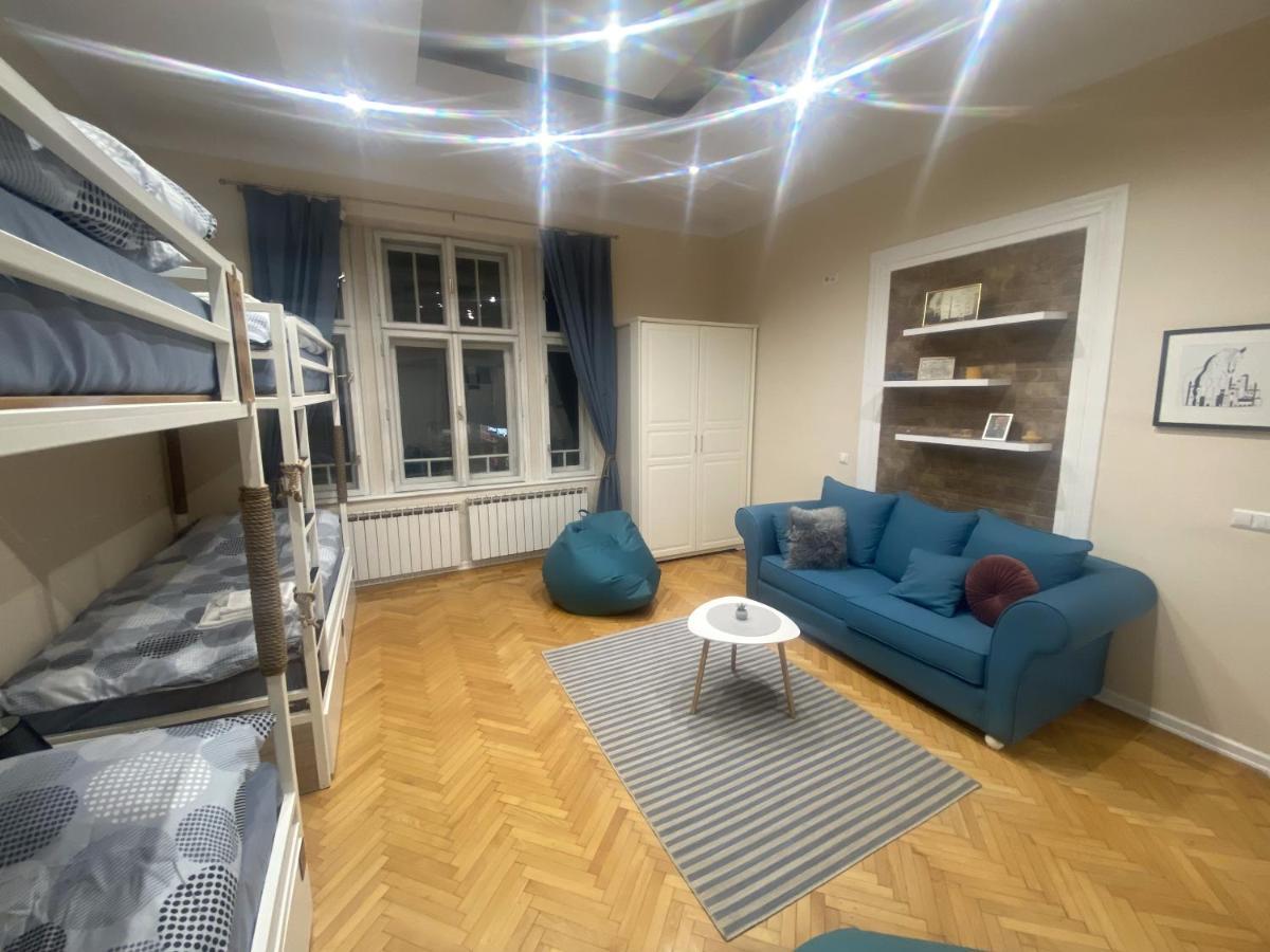 Fg Boutique Hostel Сараєво Екстер'єр фото