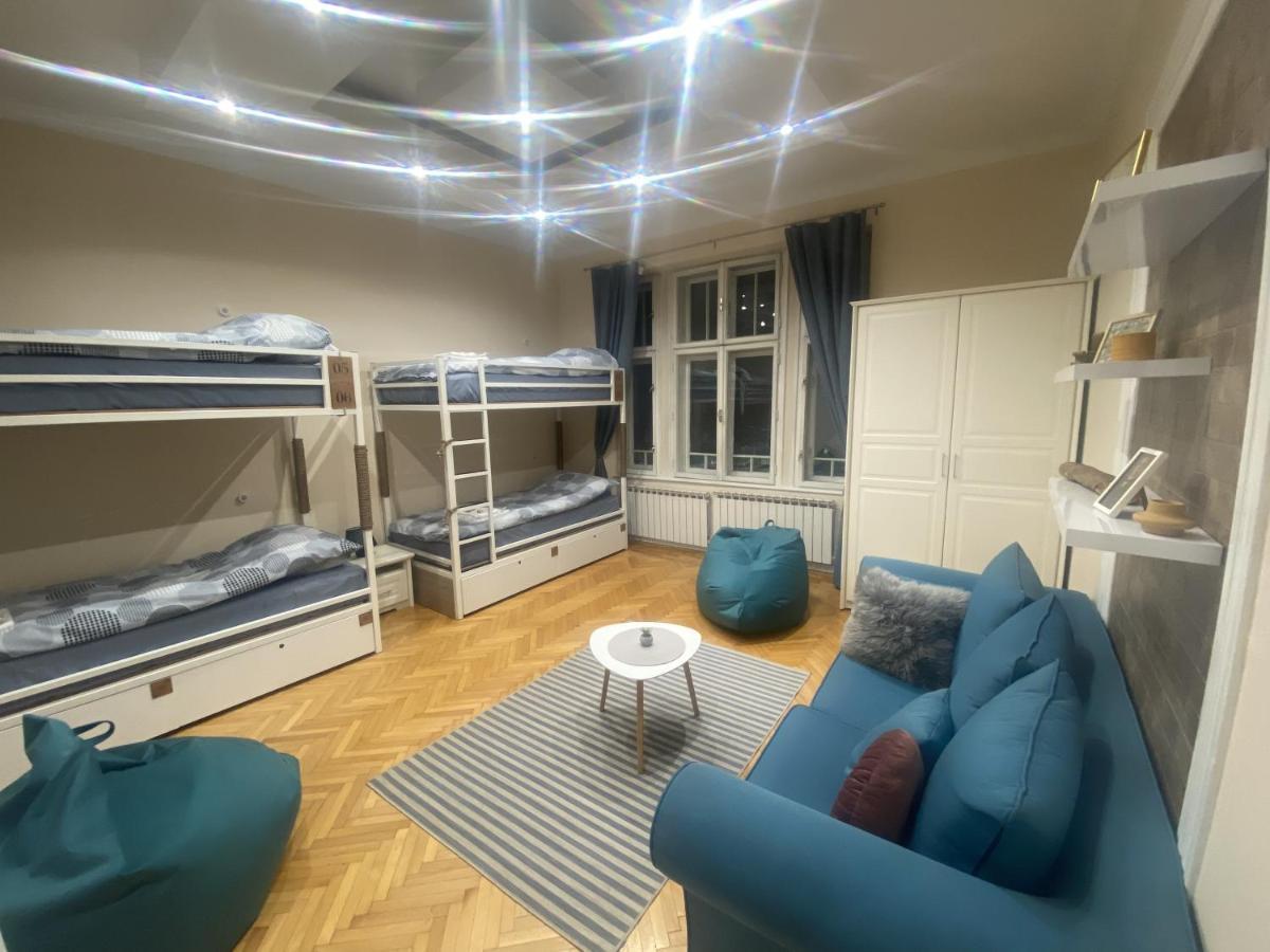 Fg Boutique Hostel Сараєво Екстер'єр фото