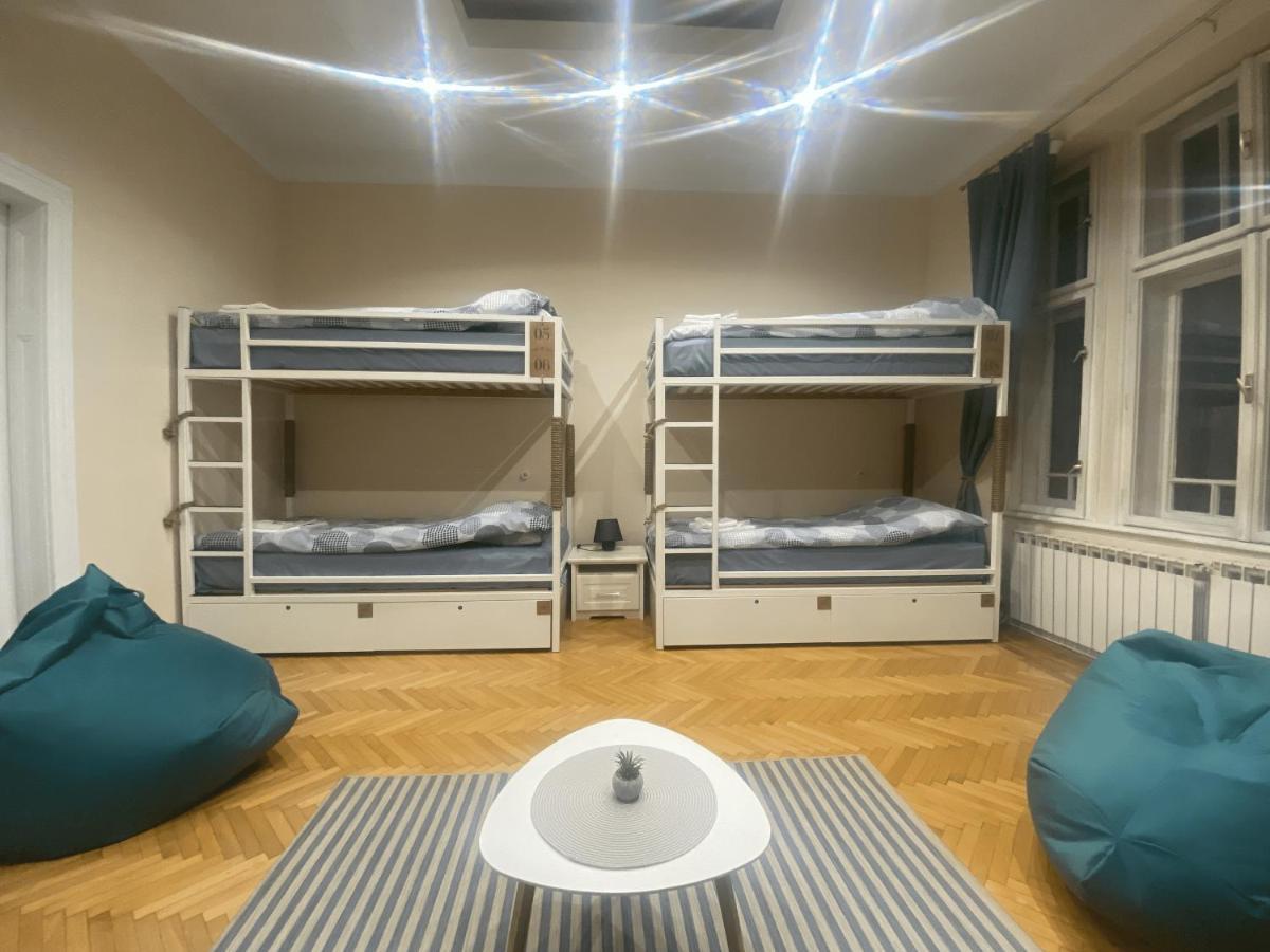 Fg Boutique Hostel Сараєво Екстер'єр фото